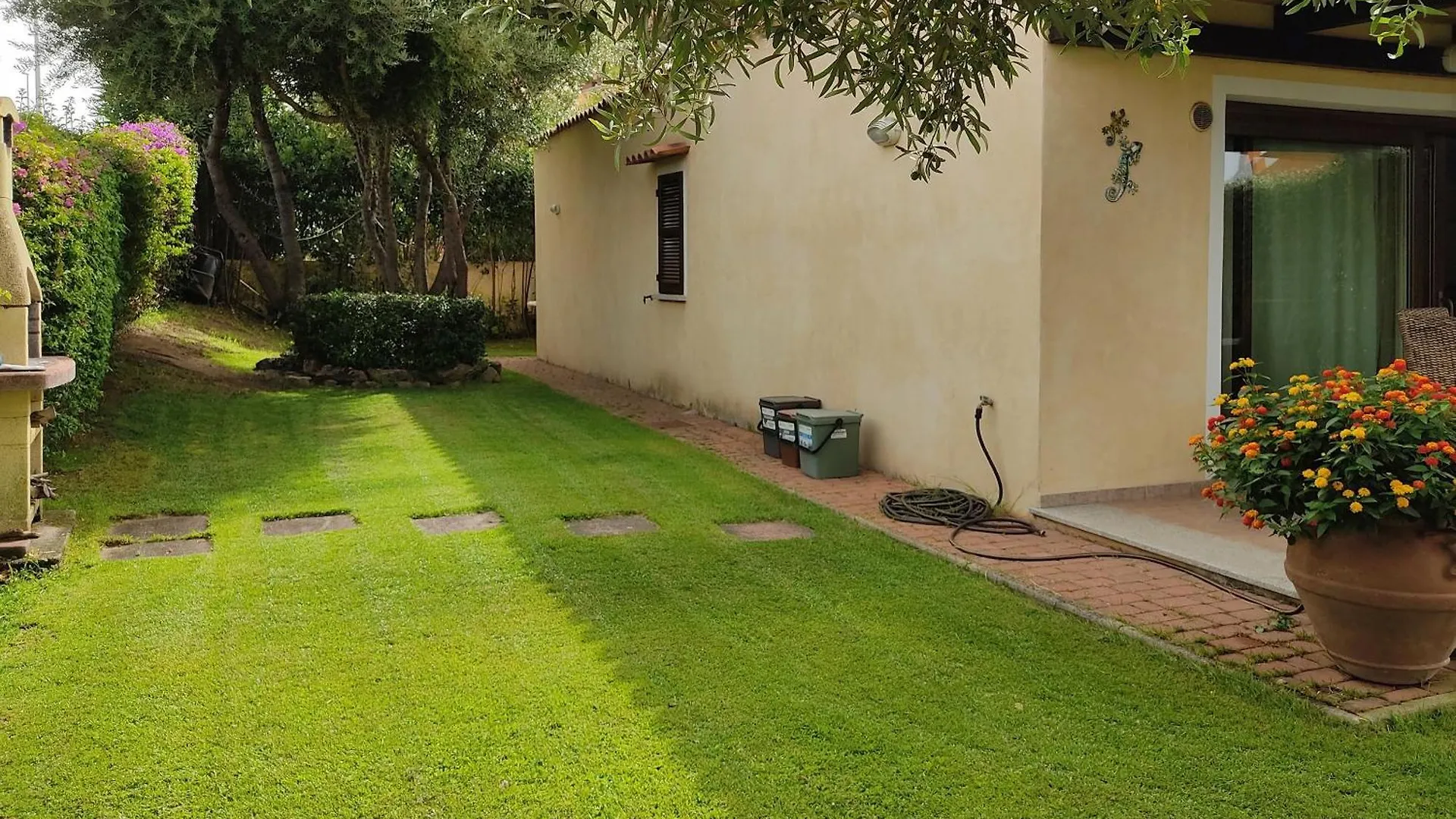 פאלאו Spiaggia A 5 Minuti, Giardino E Vista Mare - Due Splendide Villette Indipendenti איטליה