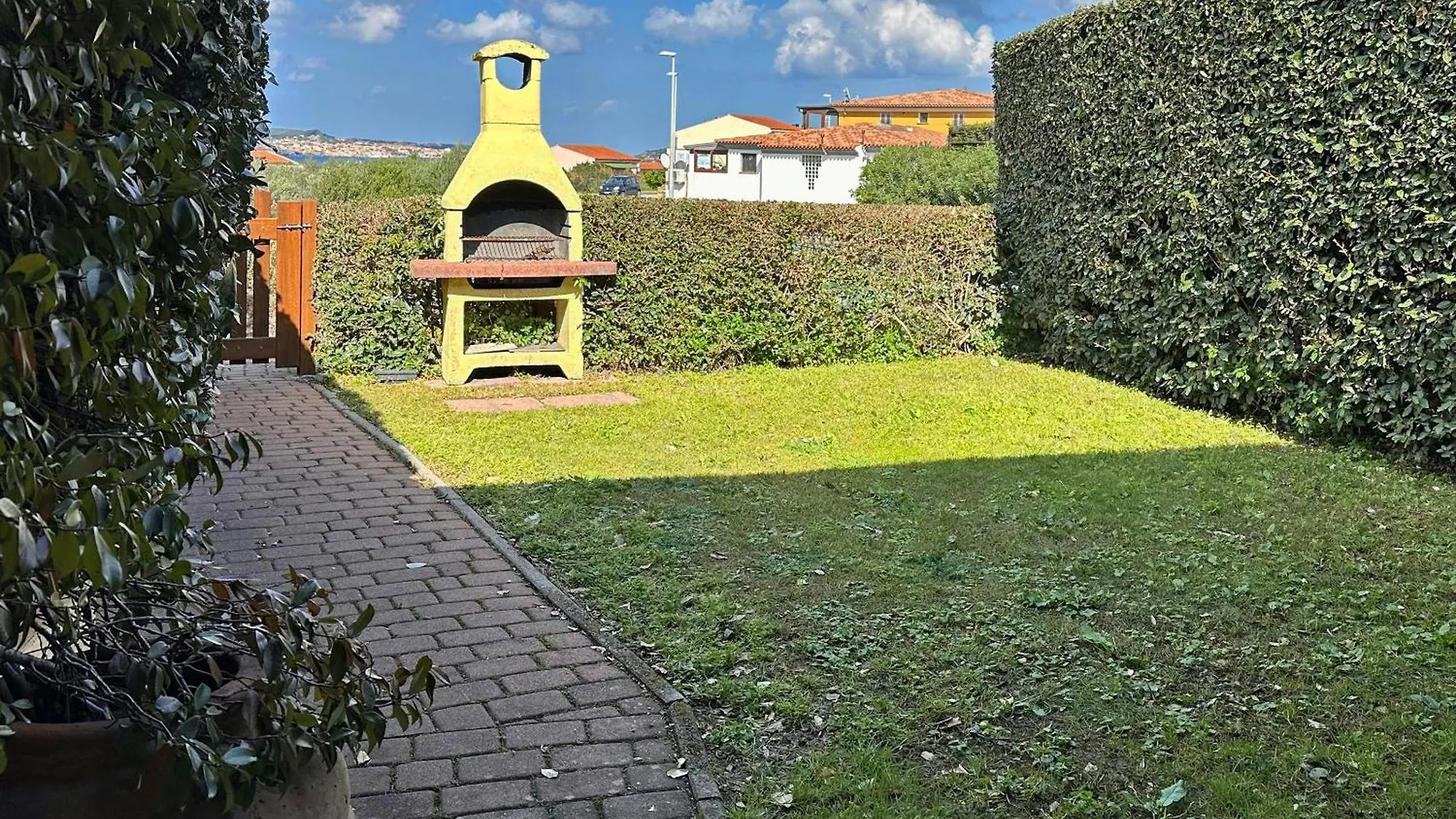 Nyaraló Spiaggia A 5 Minuti, Giardino E Vista Mare - Due Splendide Villette Indipendenti Palau