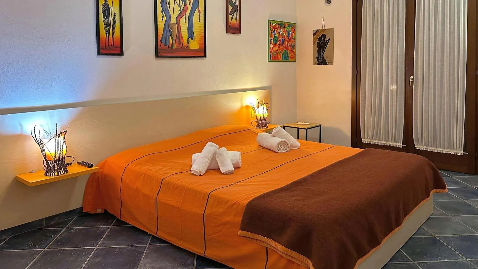 בית נופש פאלאו Spiaggia A 5 Minuti, Giardino E Vista Mare - Due Splendide Villette Indipendenti